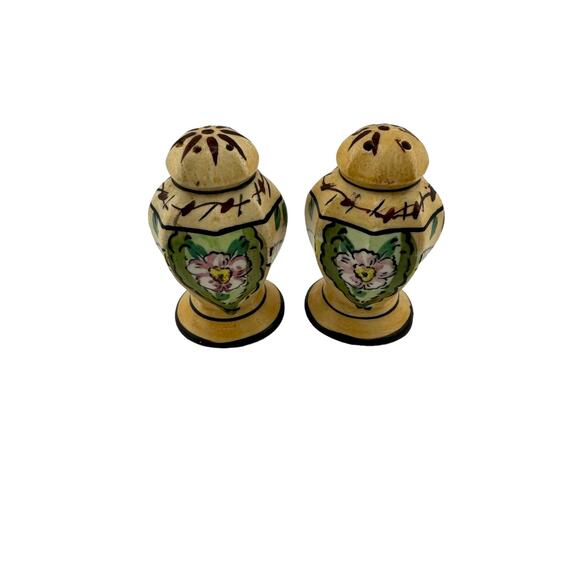 Vintage Japanese Salt & Pepper Shakers Yellow Rustic Pattern Cork Stoppers - Picture 1 of 3